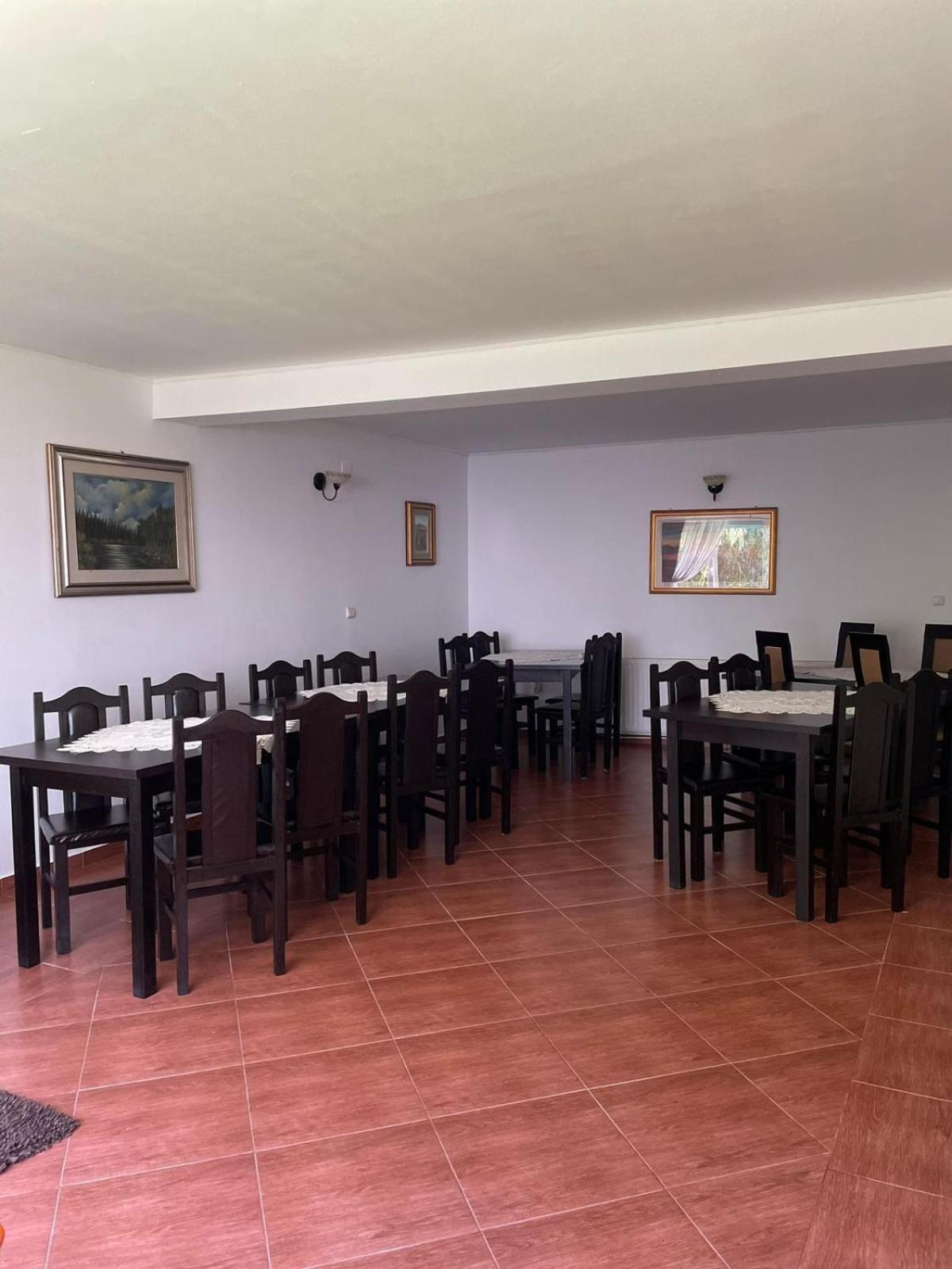 Casa Anastasia - Moieciu De Sus Моечиу-де-Сус Экстерьер фото