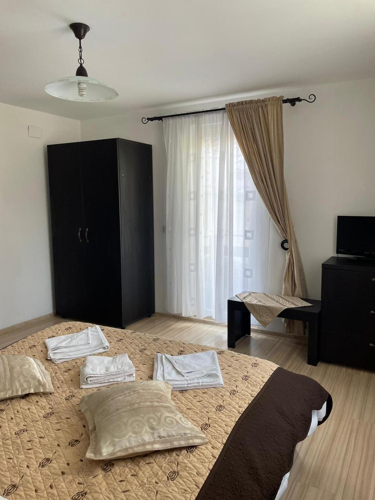 Casa Anastasia - Moieciu De Sus Моечиу-де-Сус Экстерьер фото
