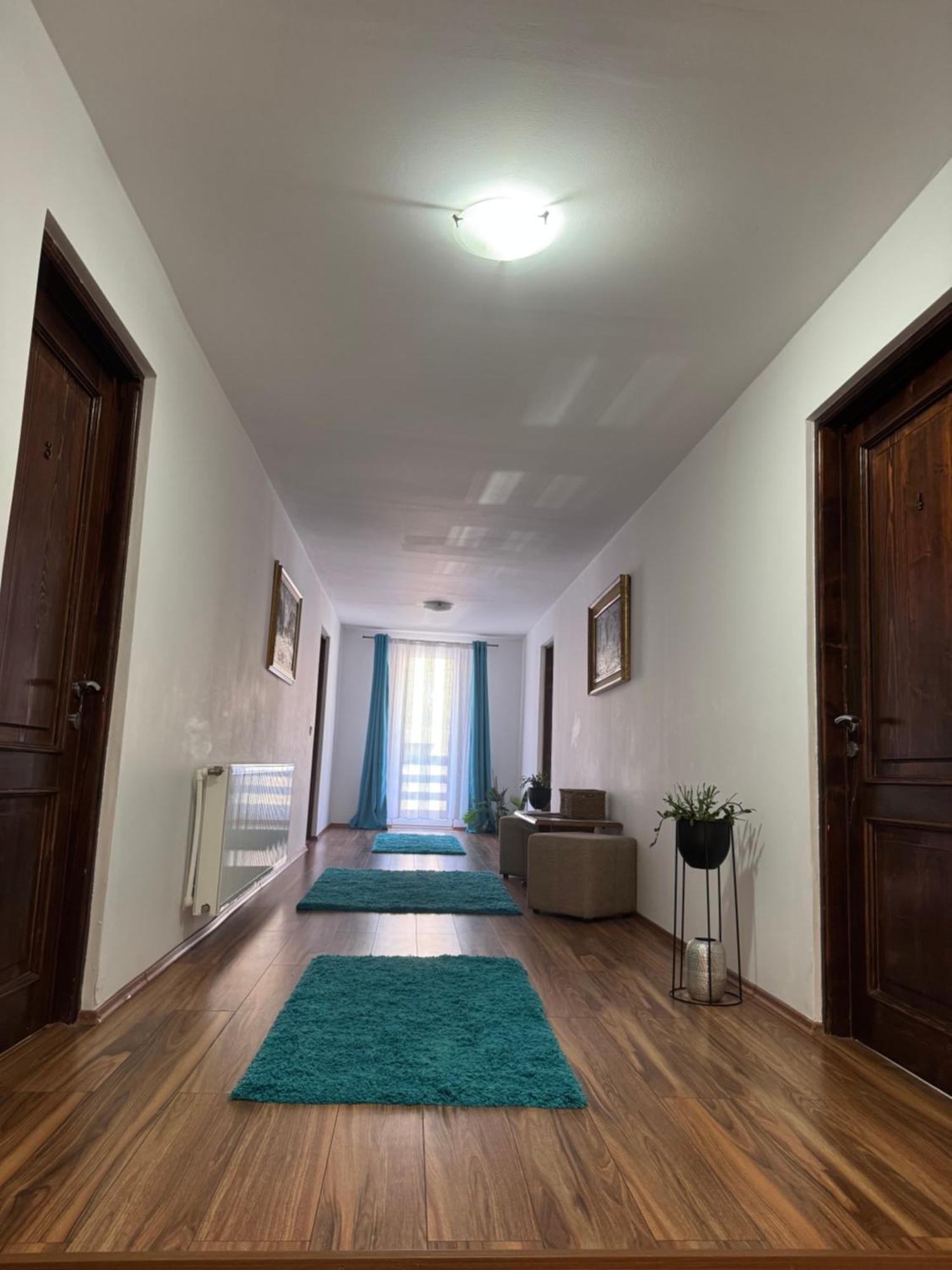 Casa Anastasia - Moieciu De Sus Моечиу-де-Сус Экстерьер фото